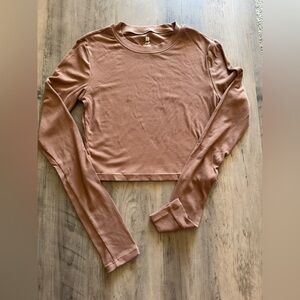 Elegant Brown Long Sleeve Crop Top